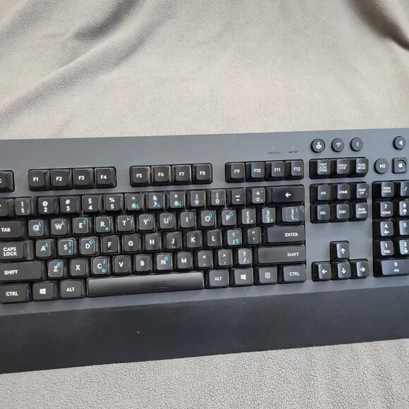 LOGITECH G613 LIGHTSPEED Keyboard Wireless Bluetooth Mechanical Gaming USB Cable - Picture 9 of 14